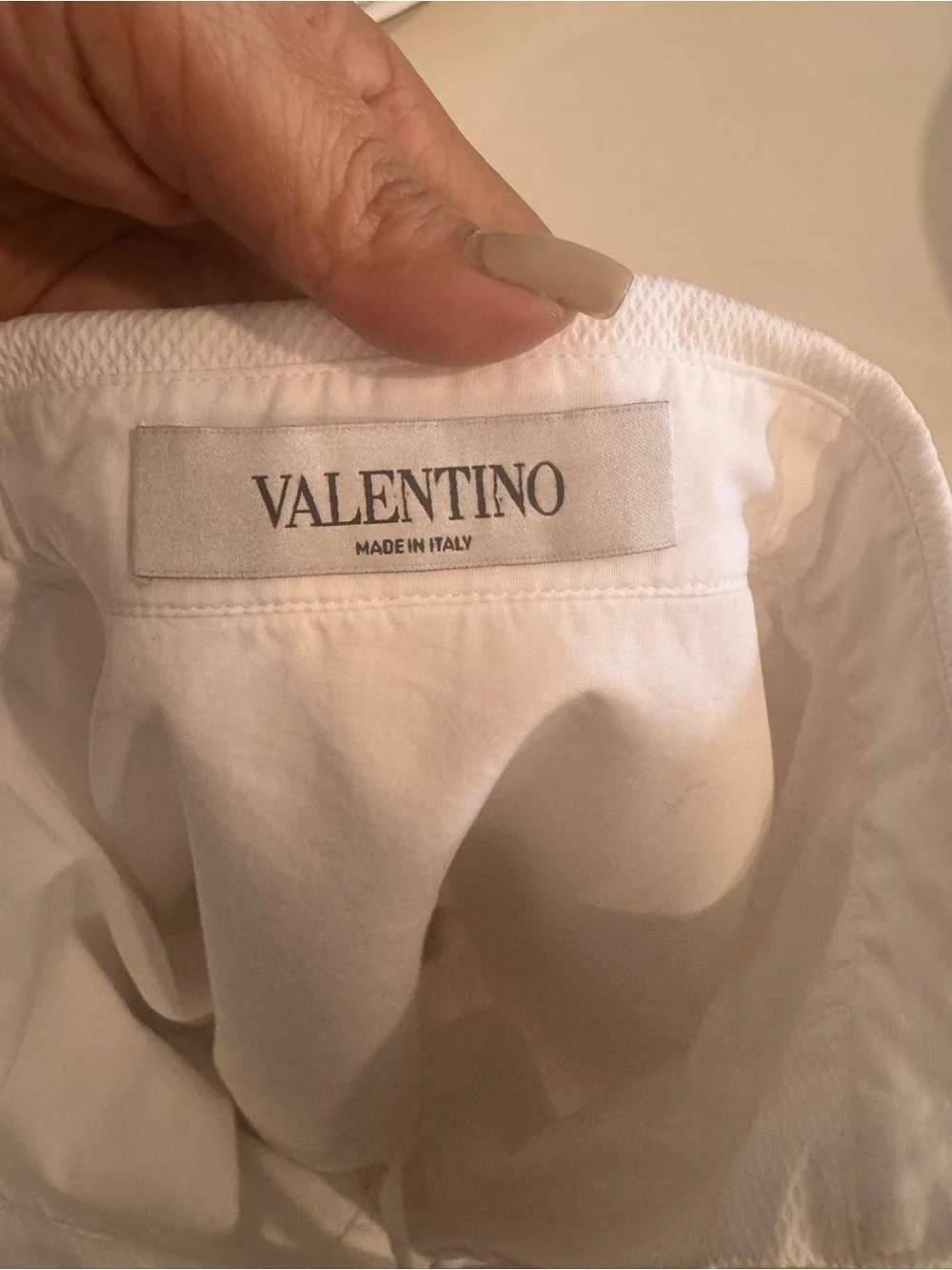 Valentino White Classic Button-Front Blouse - Picture 10 of 13